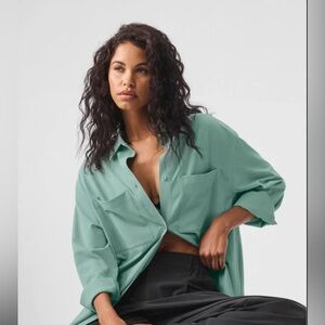 Alo Yoga Dreamscape Button-Down Long-Sleeved Shirt Green Size S